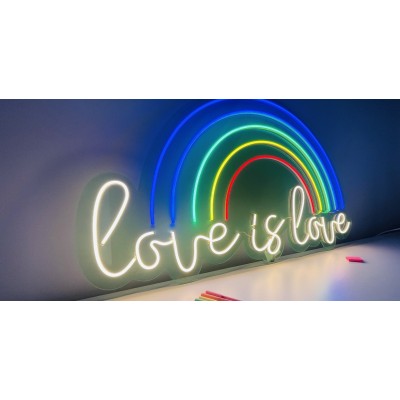 Neón LOVE IS LOVE